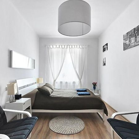 Cosy Apartment Cracovie Extérieur photo